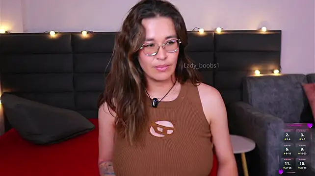 kathieandpovcock1 webcam