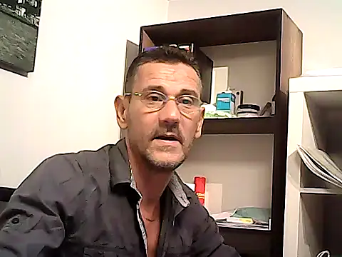 mastercharisma35 (Ask my age) - like for you