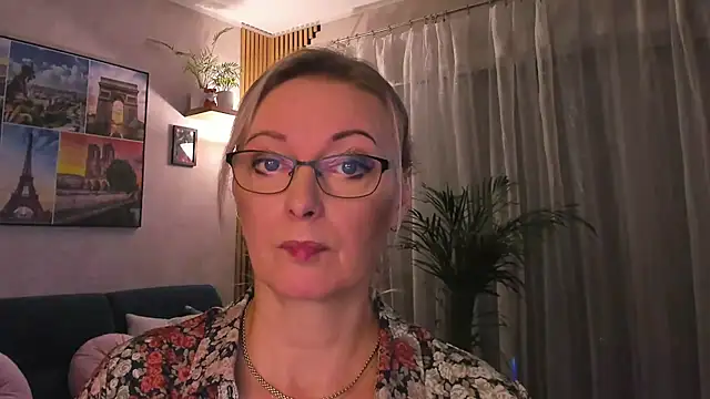 vanessa_chat