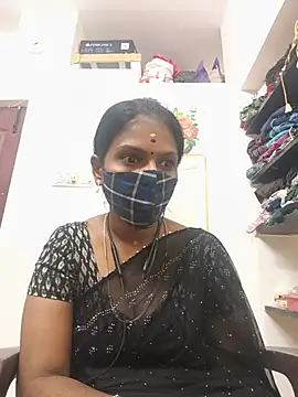 Tamil_Yalini12 live cam on StripChat