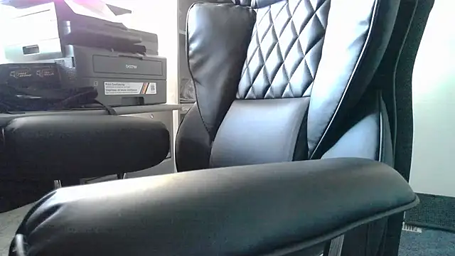 TrevorSteele live cam on StripChat