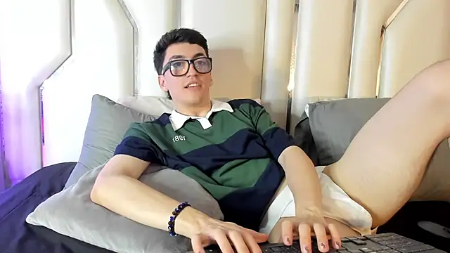 GaelDuke live sex cam