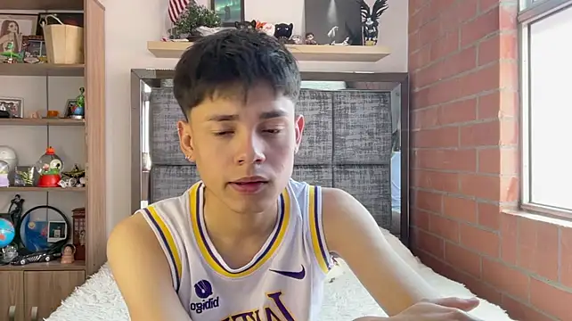 Andy_Belier23 live sex cam
