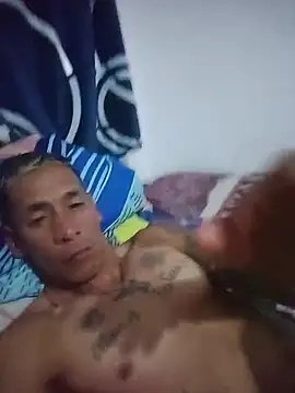 Elmono__1 webcam