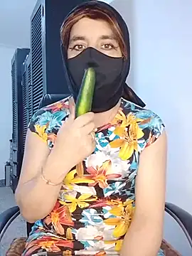 Banouti_23 webcam