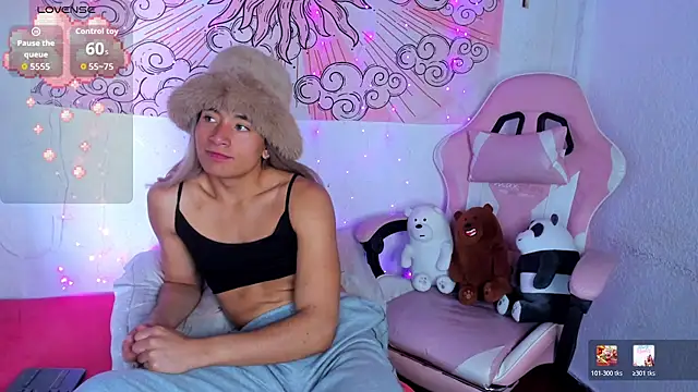 brihanna_cooper live cam on StripChat