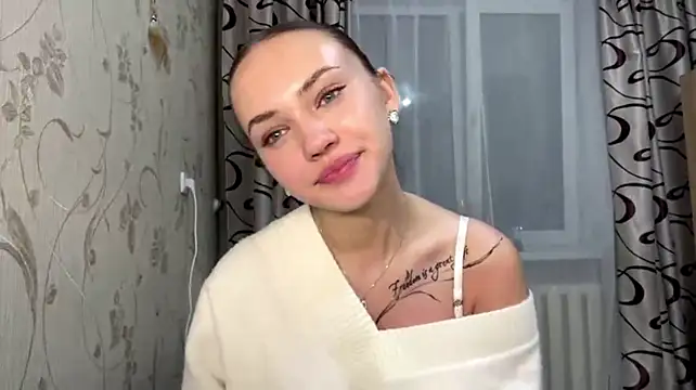 KayceMatthai live cam on StripChat