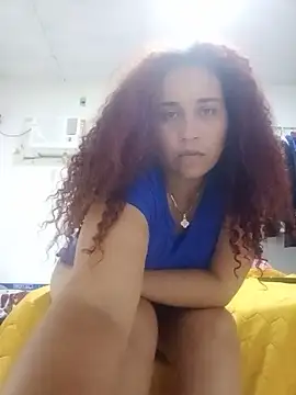 Lapeluabella live cam on StripChat