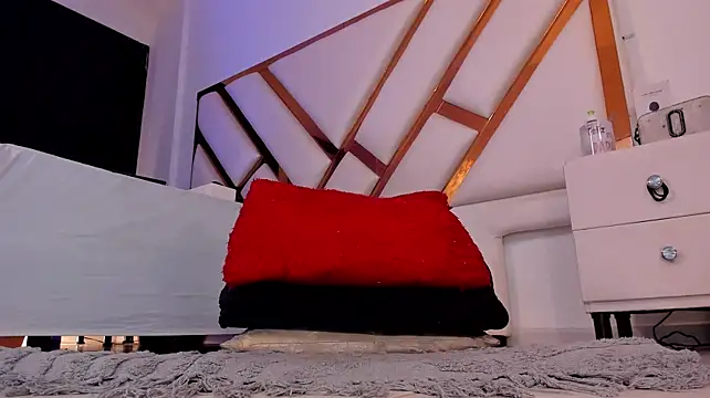 Aron_cruz live cam on StripChat