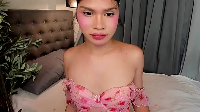 delightfulasianhugecock live cam preview