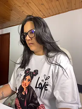 SWEETLILY18