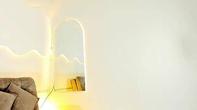 ArohomLester_ webcam
