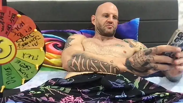 brianomally webcam
