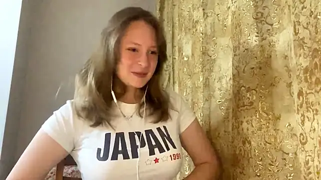 KarimaStubbe live cam on StripChat