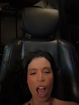 Rafaellaz live cam