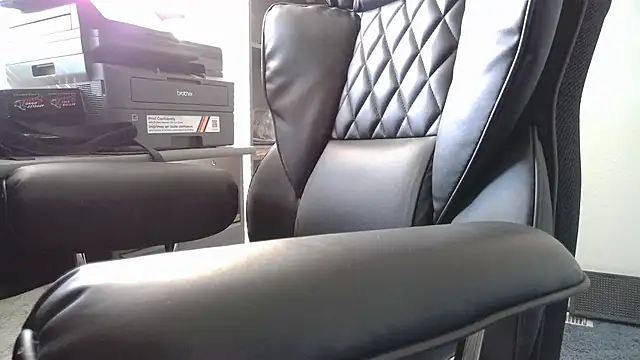 TrevorSteele webcam