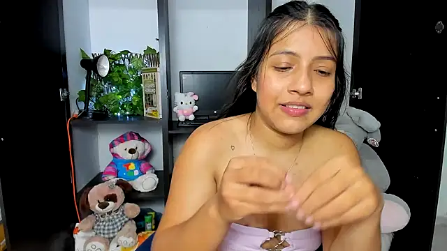 zara_cute webcam