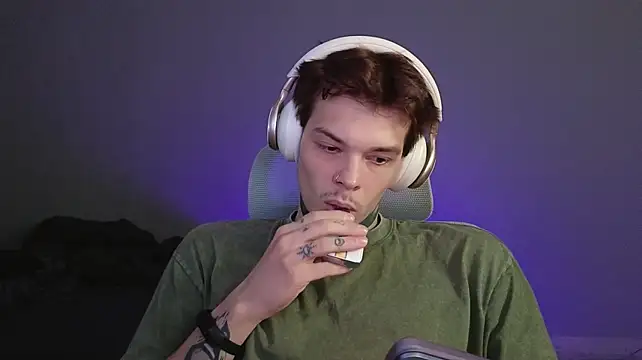 DENIS_HERE