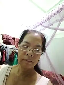 Mone_xxx webcam