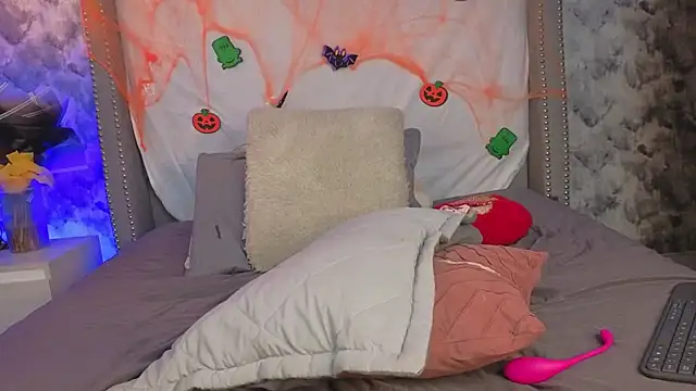 Sofia_Blosom webcam