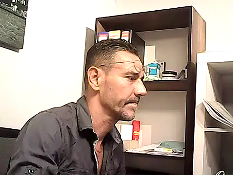 mastercharisma35 webcam