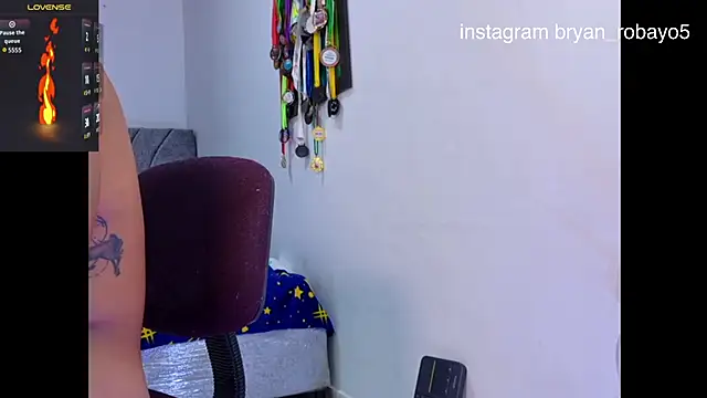 Bryan_robayo5 live sex cam