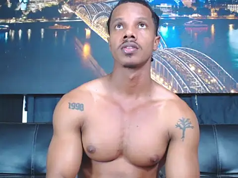 Josh_fit7 webcam