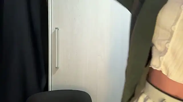 Babysmall_girl live cam on StripChat