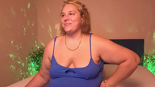 Bbw_Goddes webcam