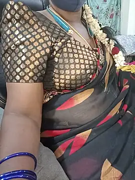 Tamil-hotwife live cam on StripChat