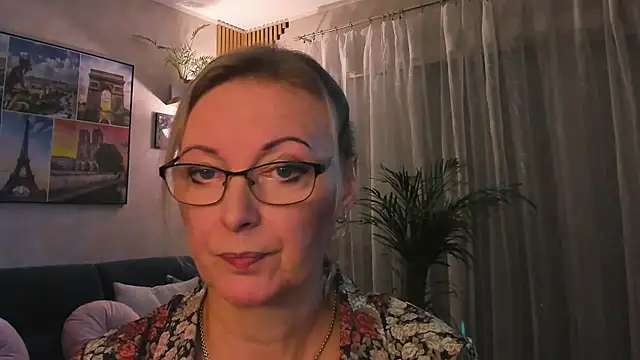 vanessa_chat