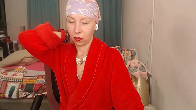 LuxuryNika webcam