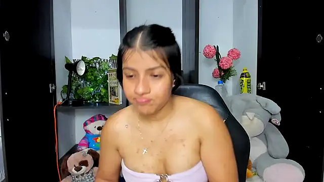 zara_cute webcam