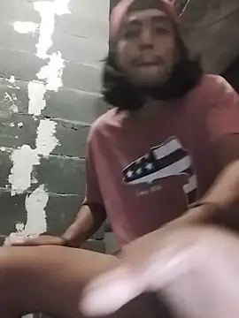 AlexAlejandro13 webcam