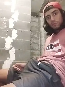 AlexAlejandro13 webcam