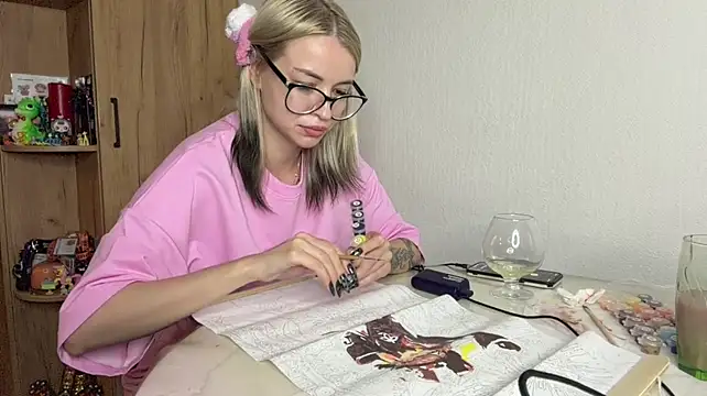 YoshieBeach live cam on StripChat