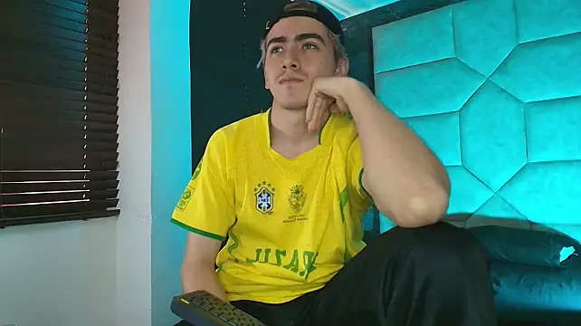Tyler_Mcrey webcam