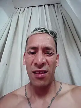 Elmono__1 webcam
