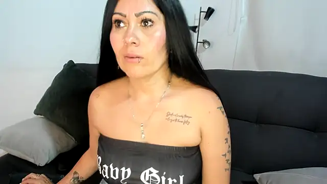 Tania_mature webcam
