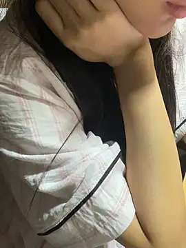 Mina048 webcam