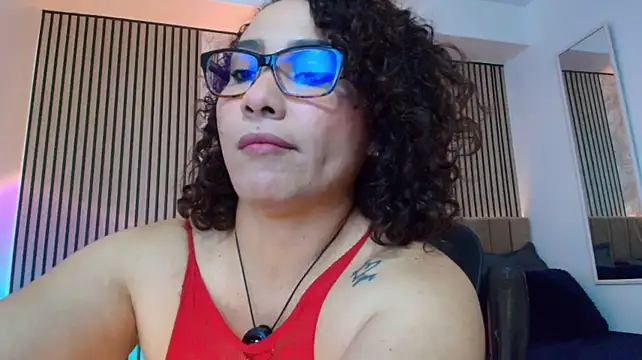 JuliRamirez webcam
