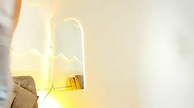 ArohomLester_ webcam