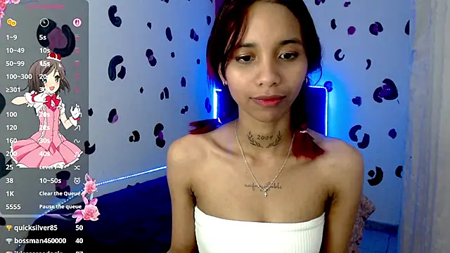 ivory_aiko live cam on StripChat