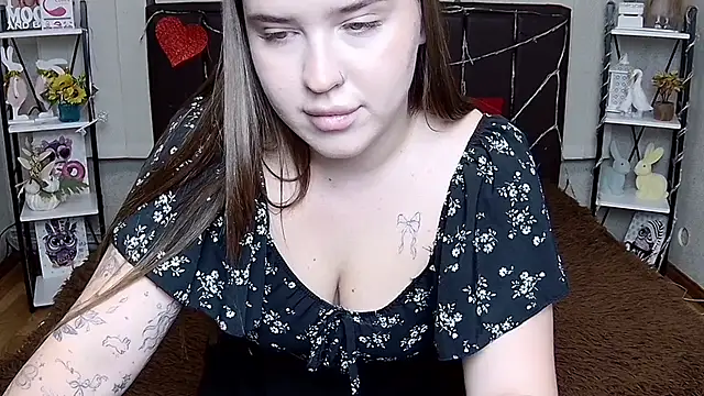 LauraHlot — FansOnlyX creator profile