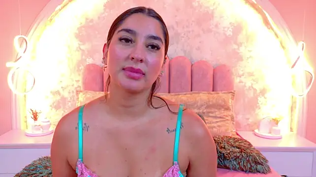 JasmineRhodes webcam