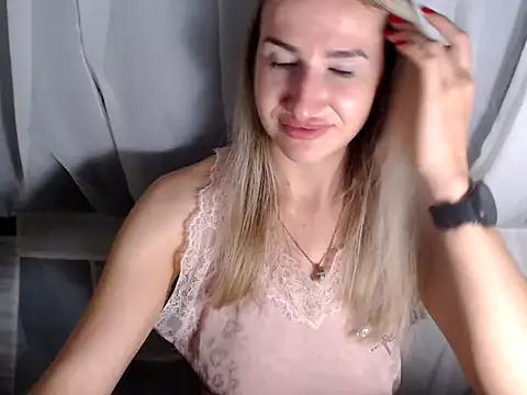 RamiKely webcam
