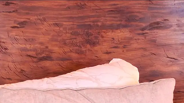 Alessia_Hottie_Brunette webcam
