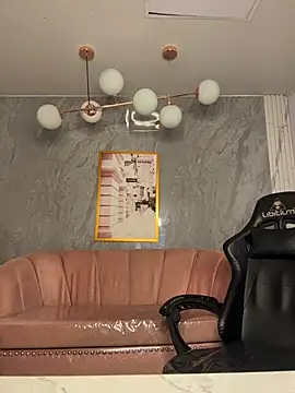 MissKim_ch webcam