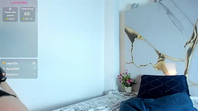 LizzGreteeel webcam
