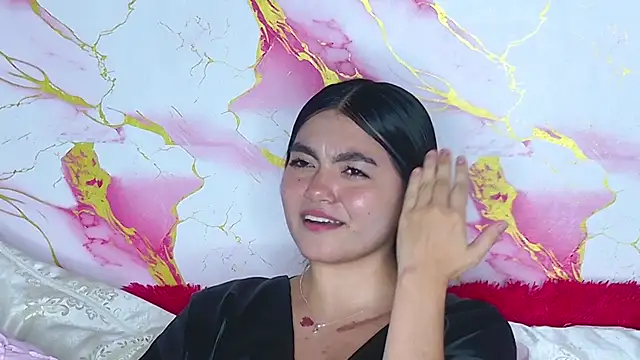 julisaenz webcam